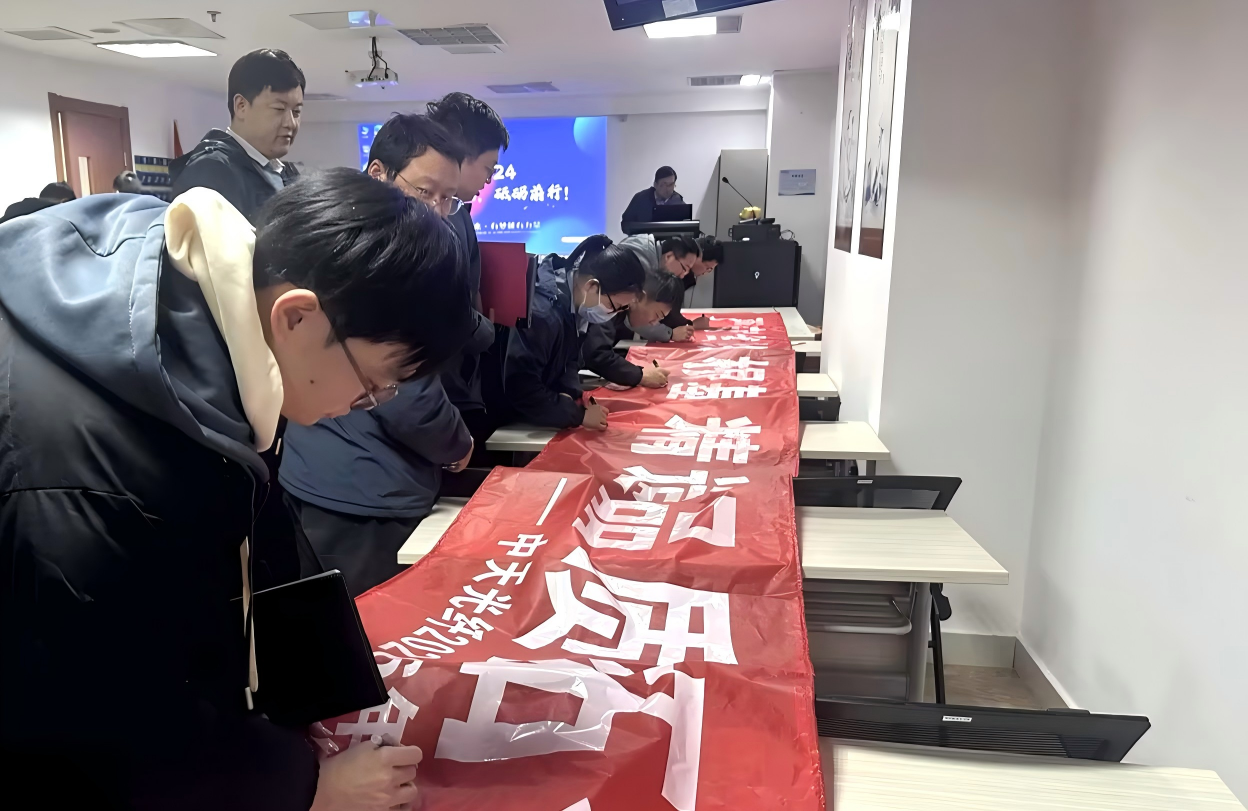 �й���������